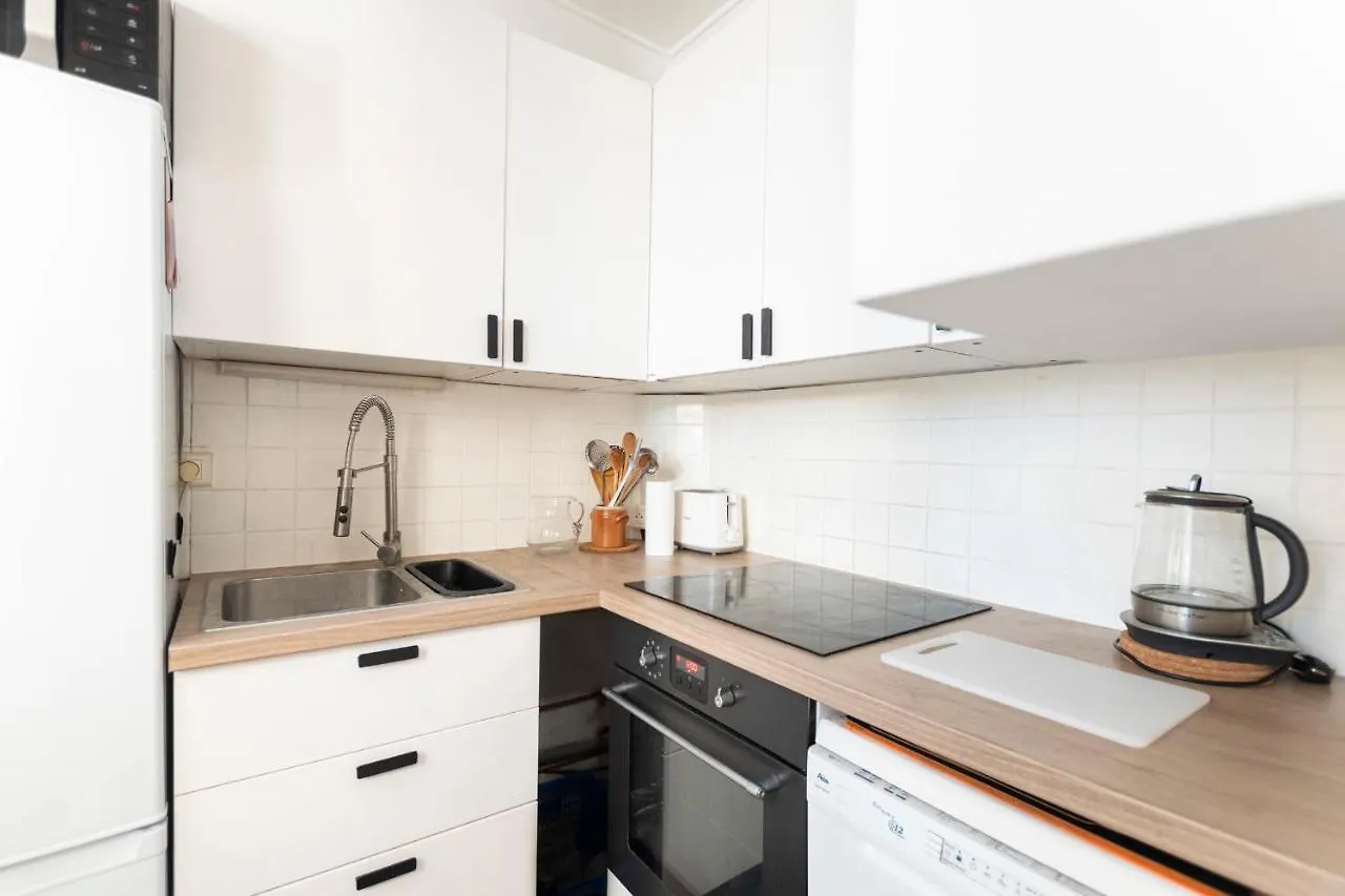 Apartment Guestready - Lovely Bright Flat With Private Patio